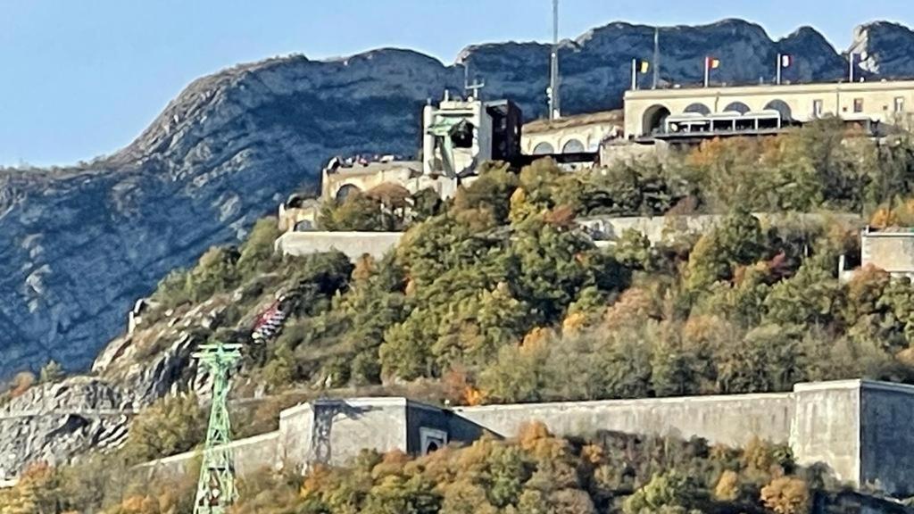 Cosy And Calm In Grenoble City Heart With Free And Large Parking Q-Park Chavant מראה חיצוני תמונה